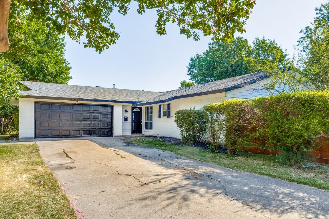 802 Lawson Drive Garland TX 75042