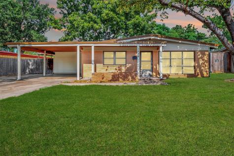 1829 Salem Street Irving TX 75061