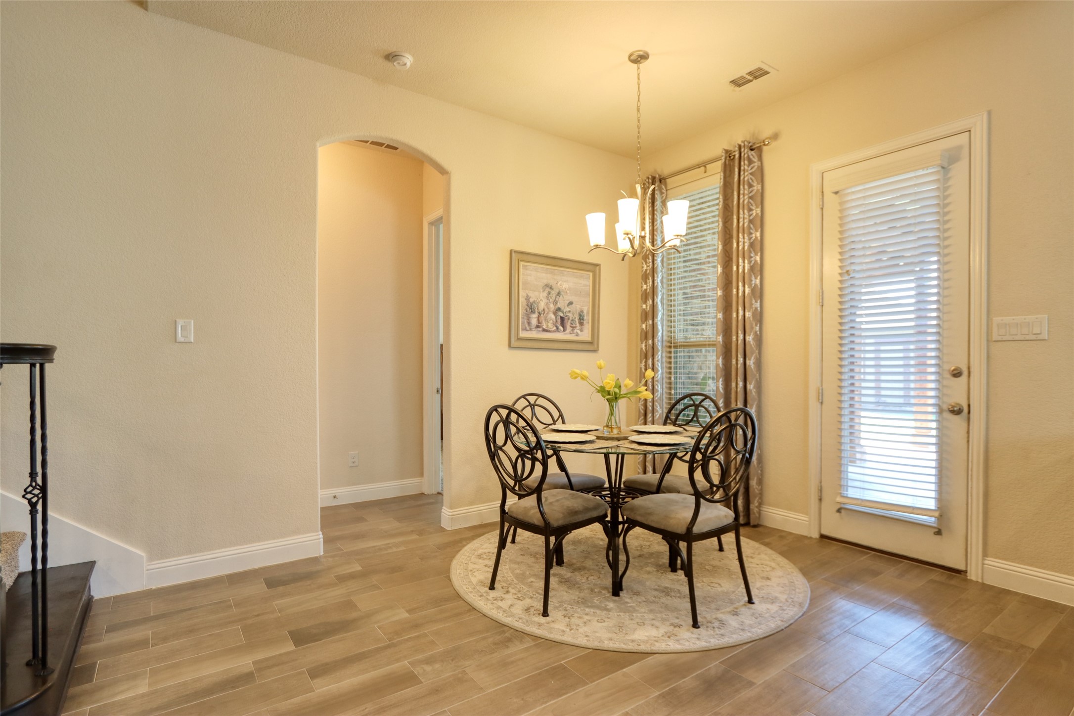 4512 Periwinkle Drive Mansfield TX 76063