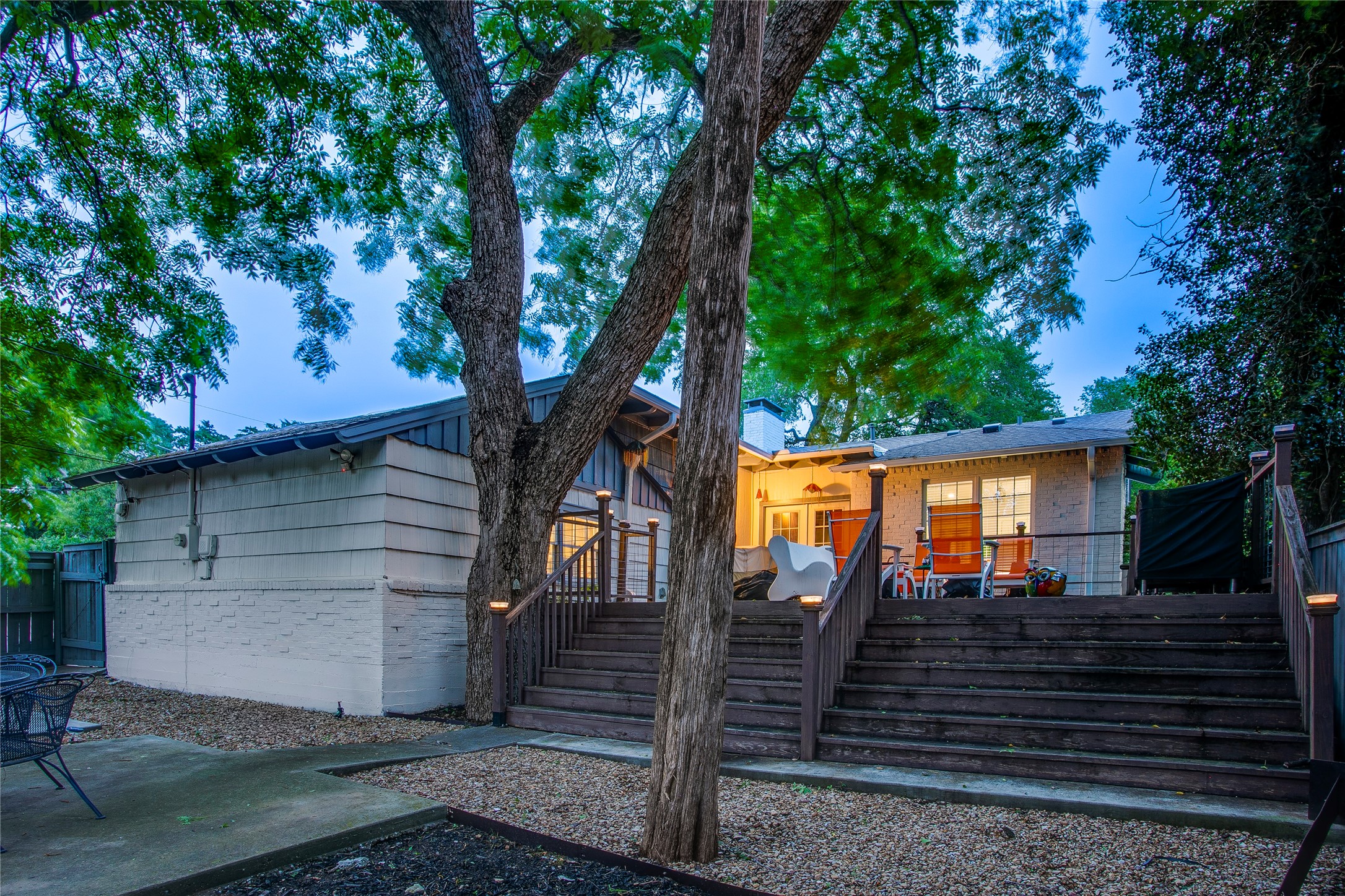 1505 Arizona Avenue Dallas TX 75216