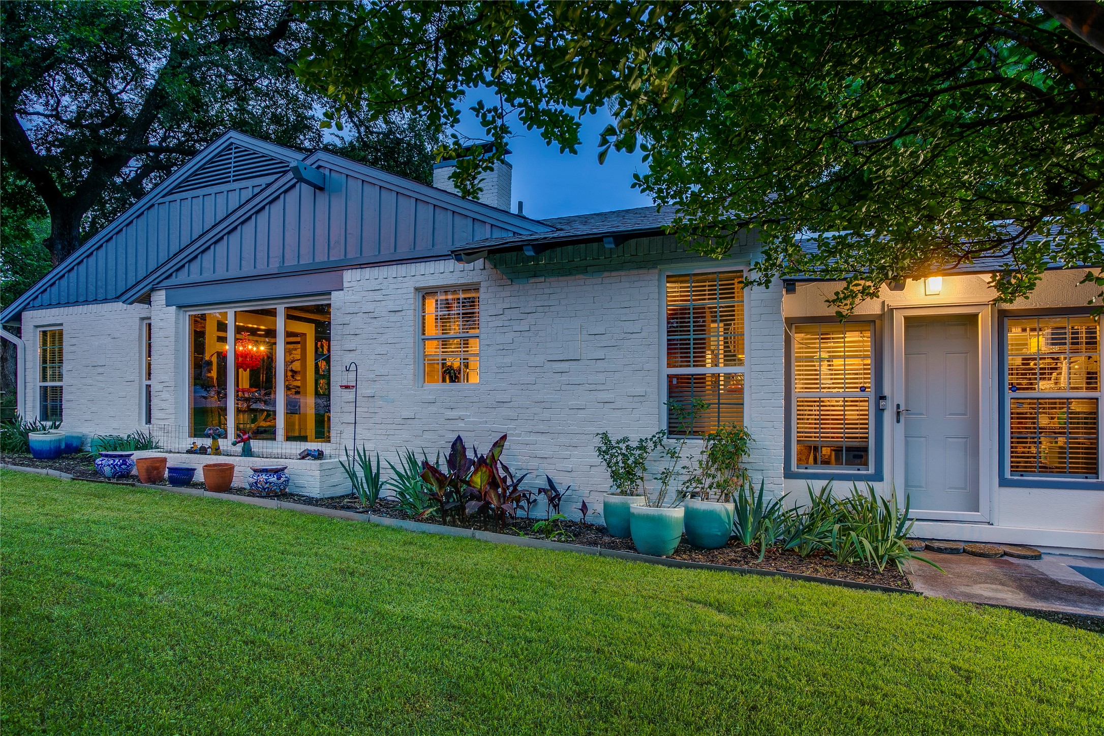 1505 Arizona Avenue Dallas TX 75216
