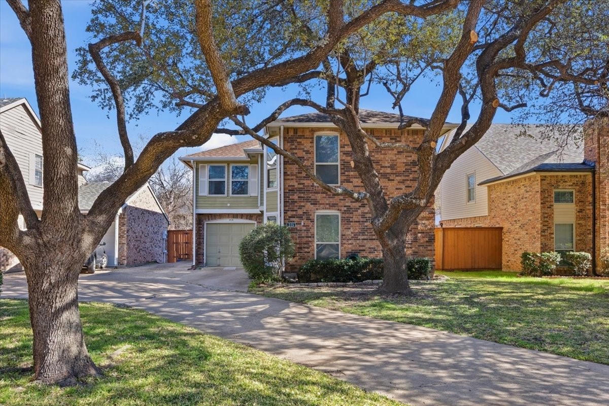 315 Stoneledge Drive Irving TX 75063