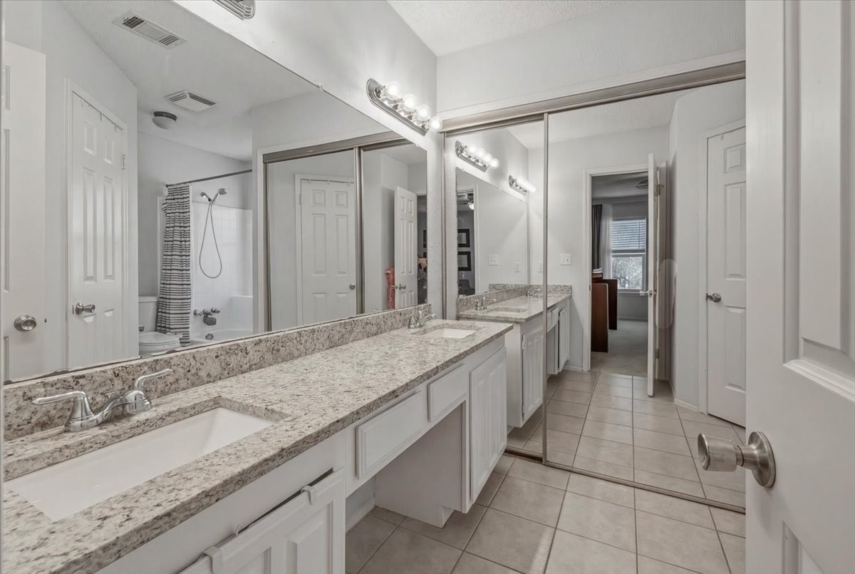 315 Stoneledge Drive Irving TX 75063