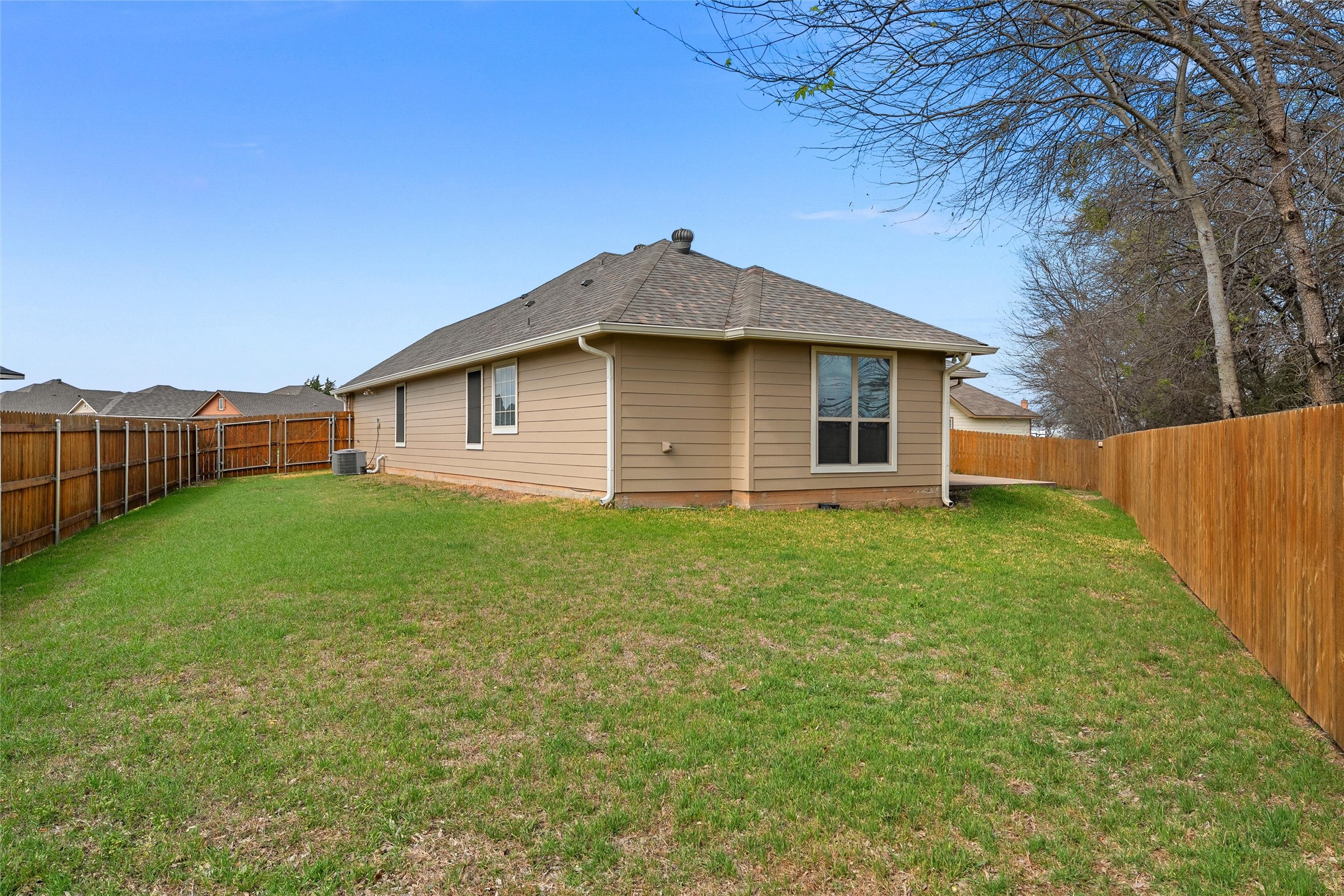 10321 Walley Way Waco TX 76708