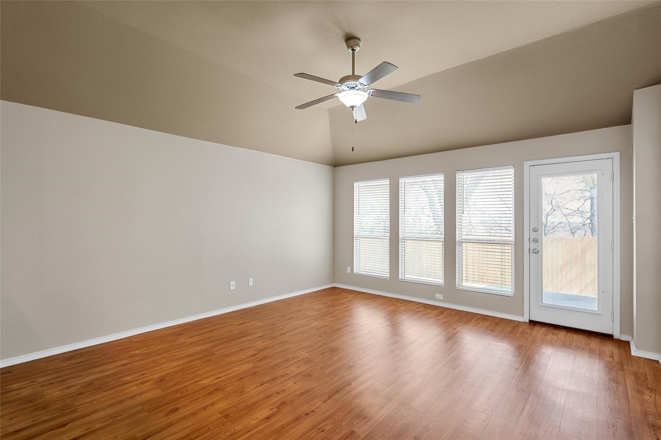 10321 Walley Way Waco TX 76708