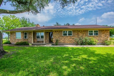 3053 Hobby Creek Road Burlington TX 76519