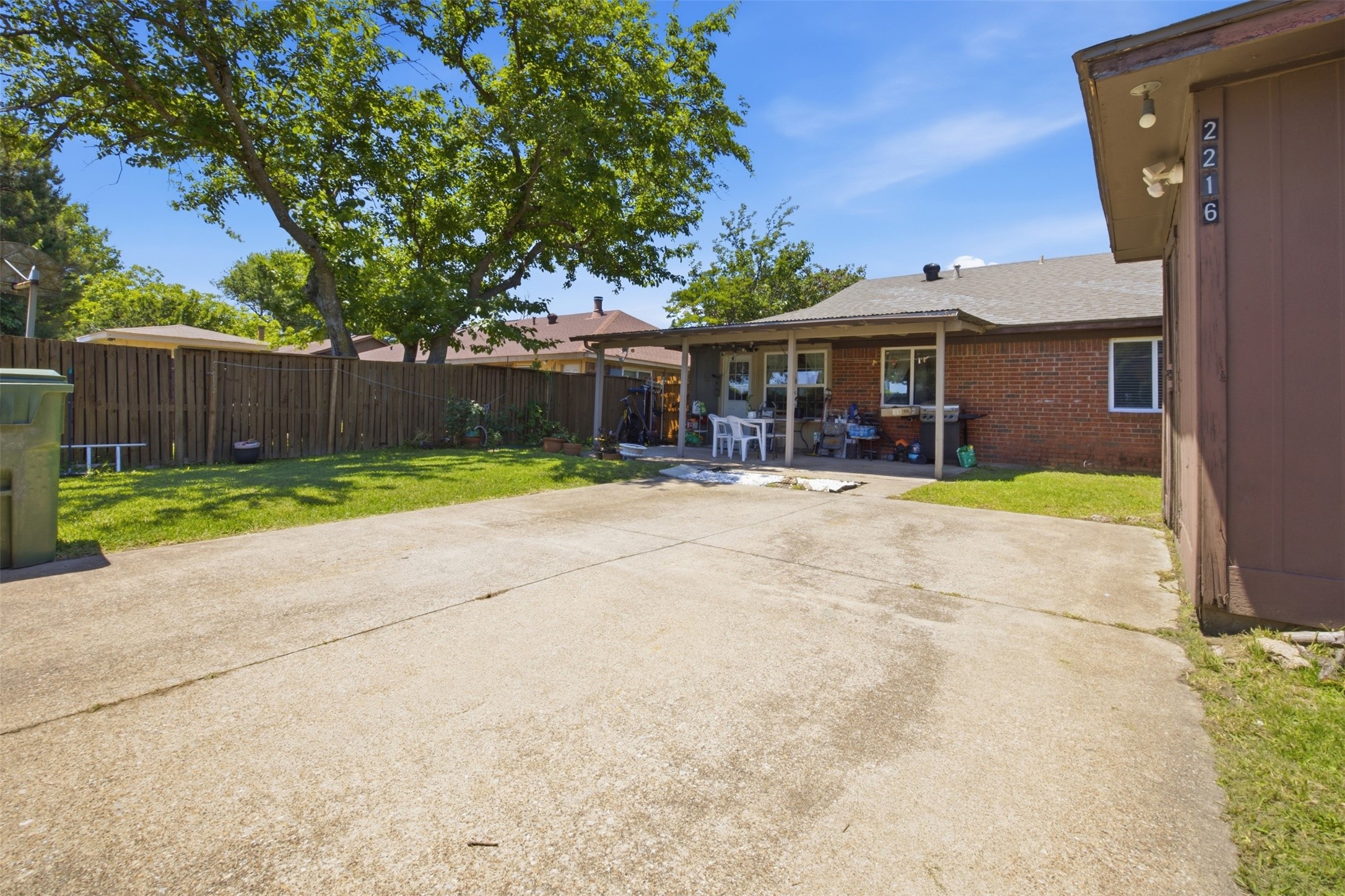 2216 Limestone Lane Garland TX 75040