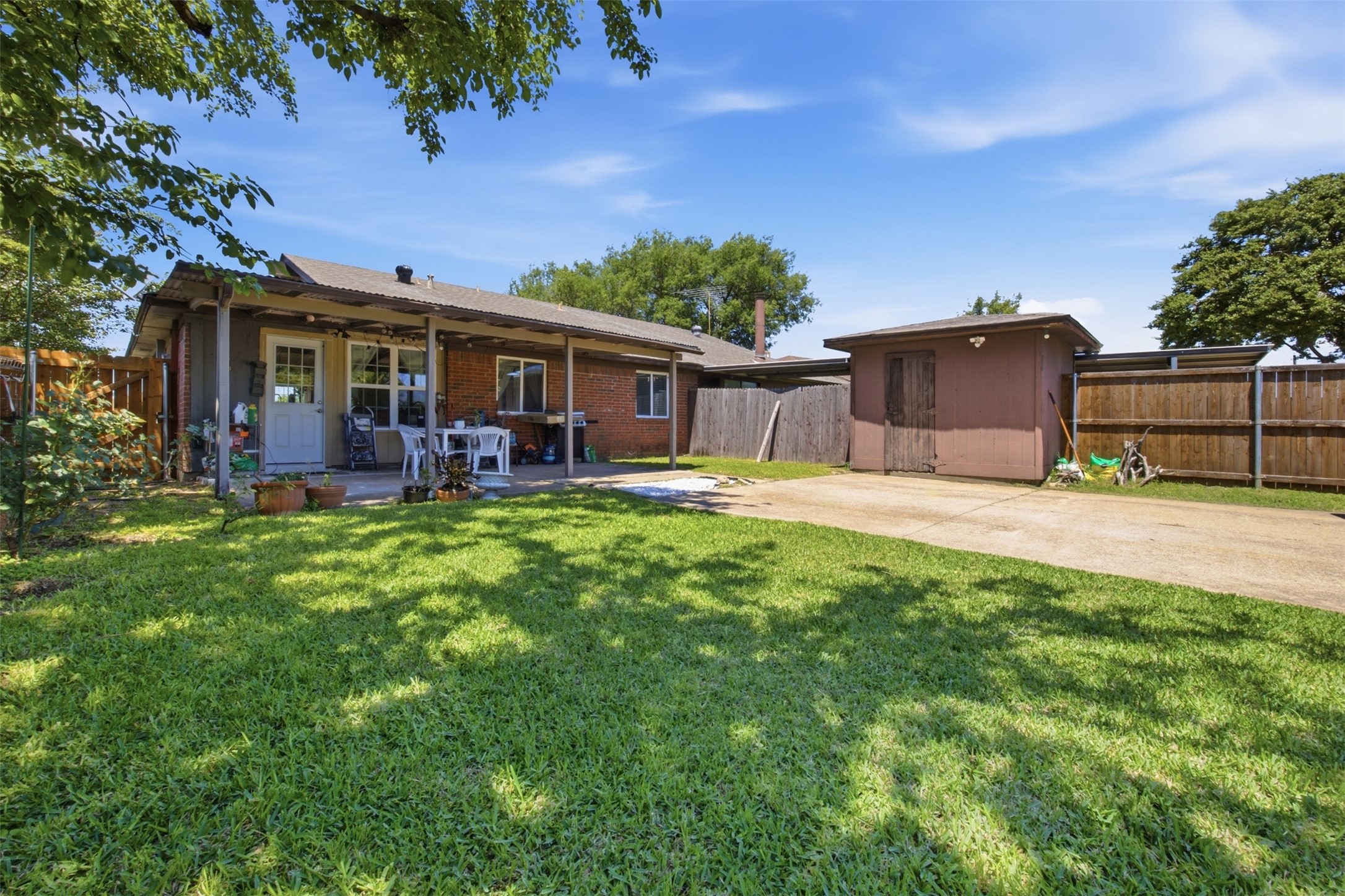 2216 Limestone Lane Garland TX 75040