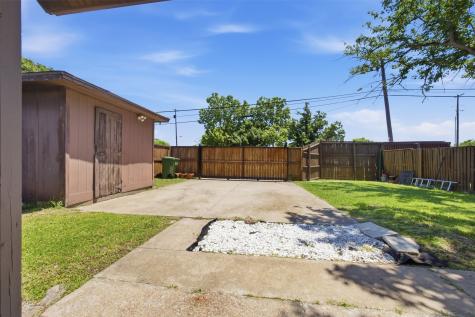 2216 Limestone Lane Garland TX 75040