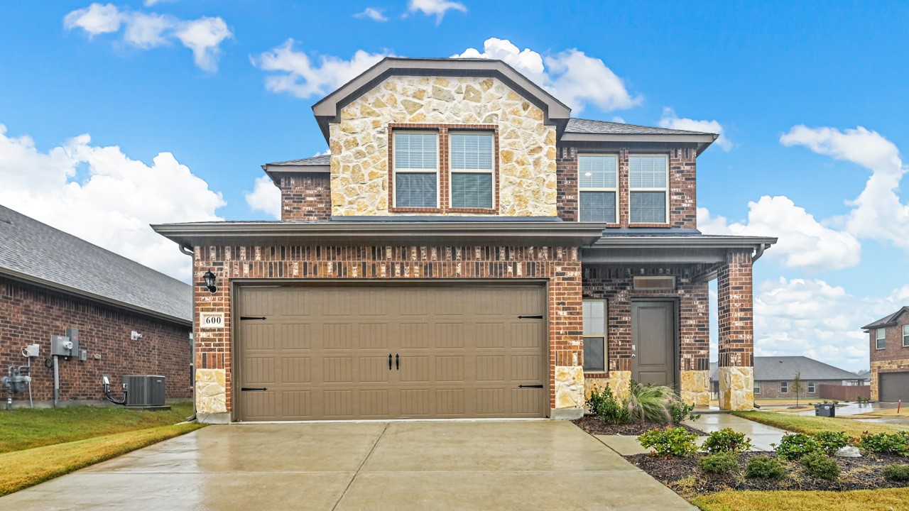 600 Gracious Glen Lavon TX 75166