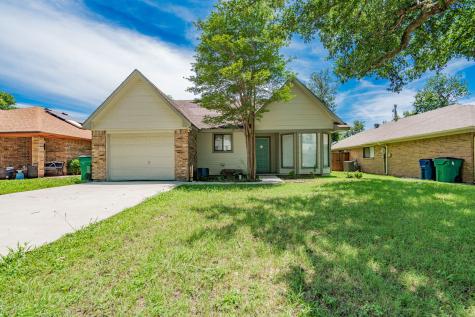 108 E Graham Street Mckinney TX 75069
