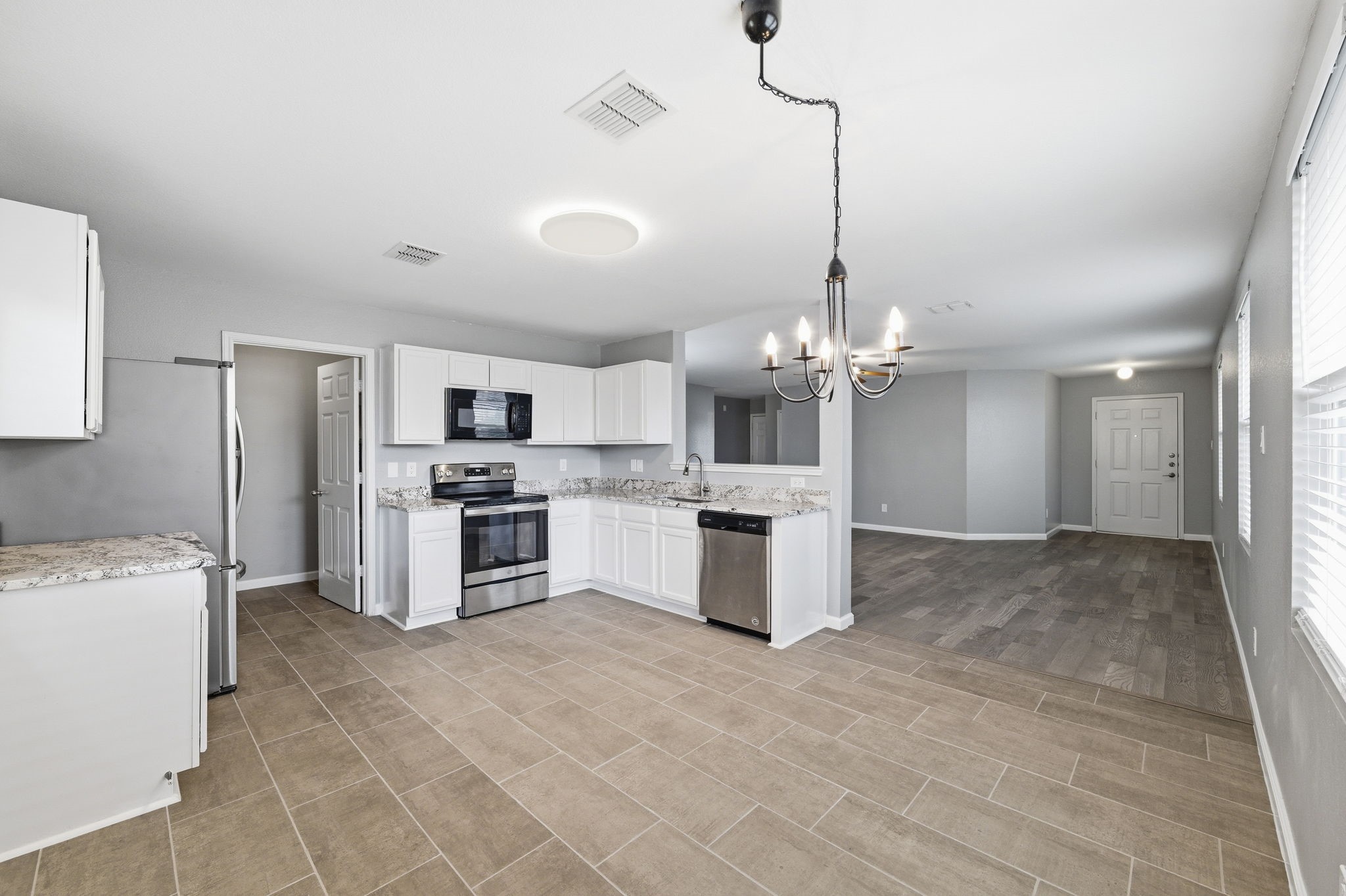 5213 Rugged Avenue Fort Worth TX 76179