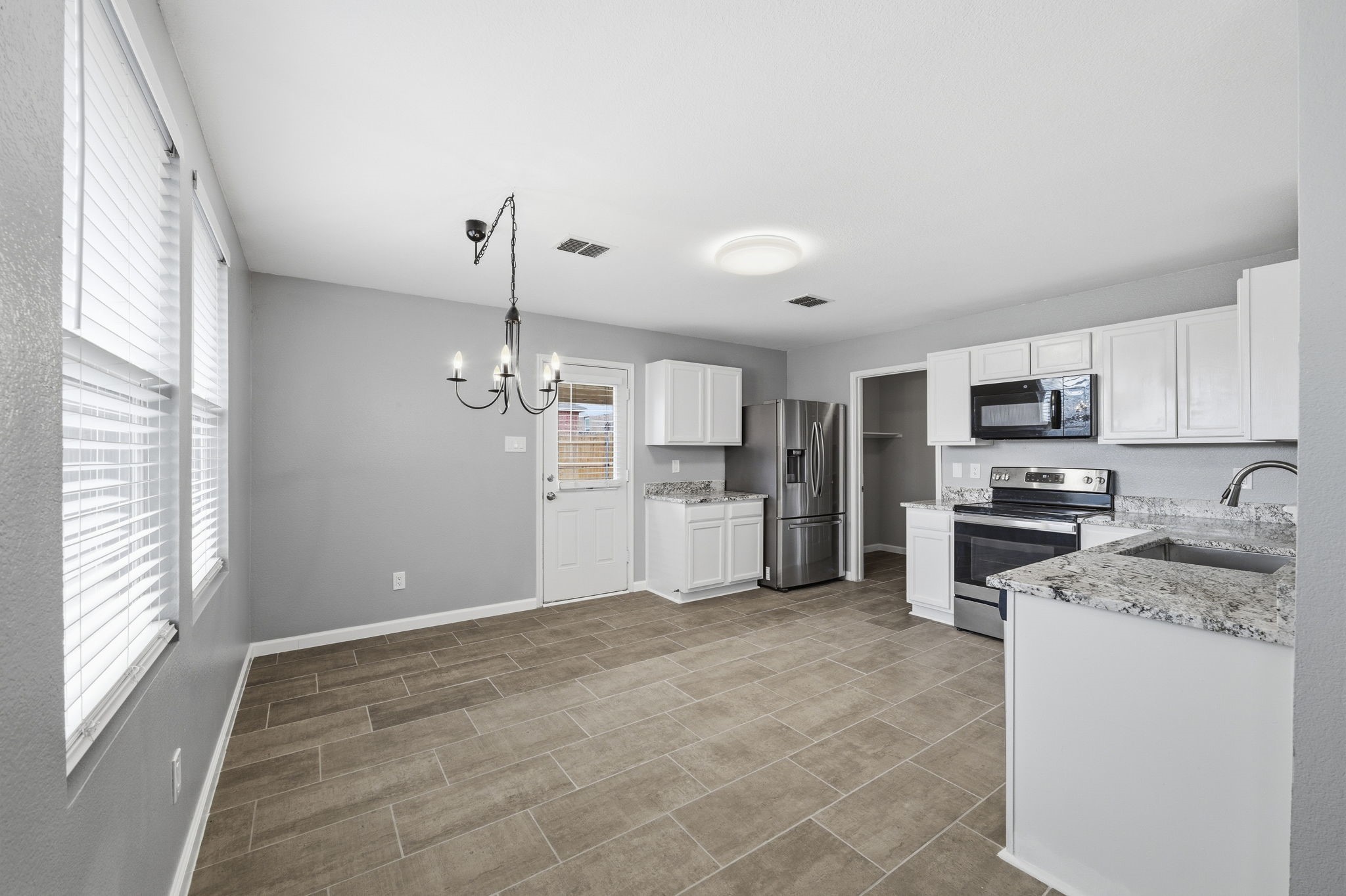 5213 Rugged Avenue Fort Worth TX 76179