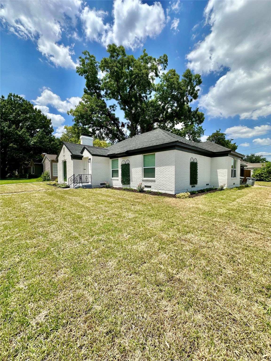 6057 Anita Street Dallas TX 75206