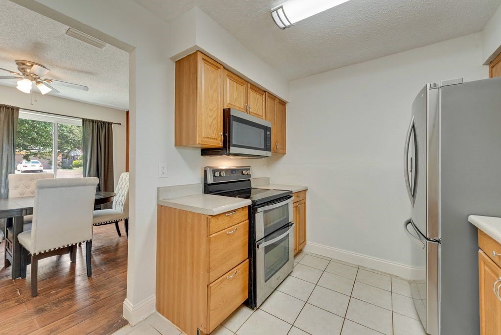 905 Pepperidge Court Lancaster TX 75134