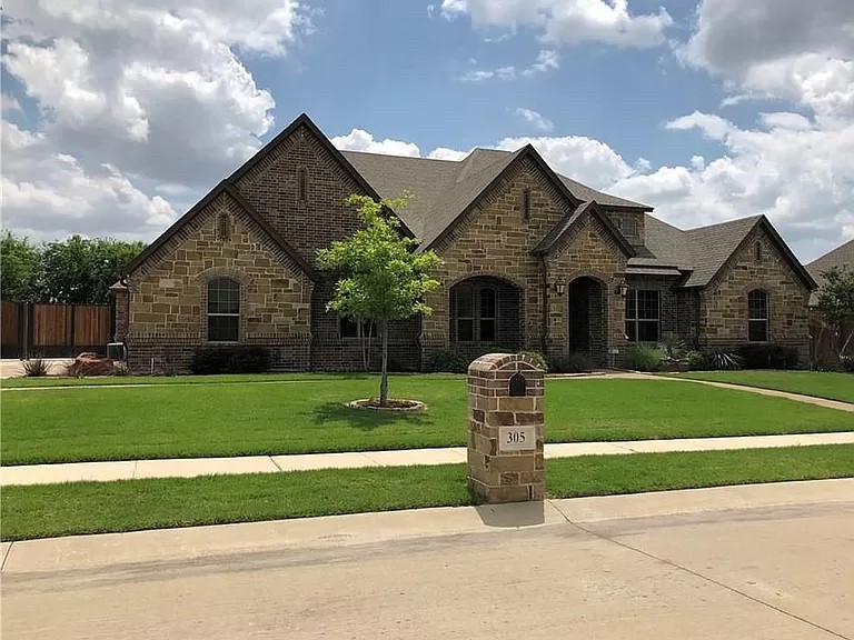 305 Summer Drive Haslet TX 76052