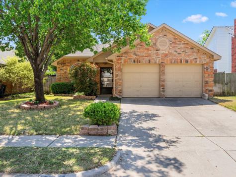 8812 Mystic Trail Fort Worth TX 76118