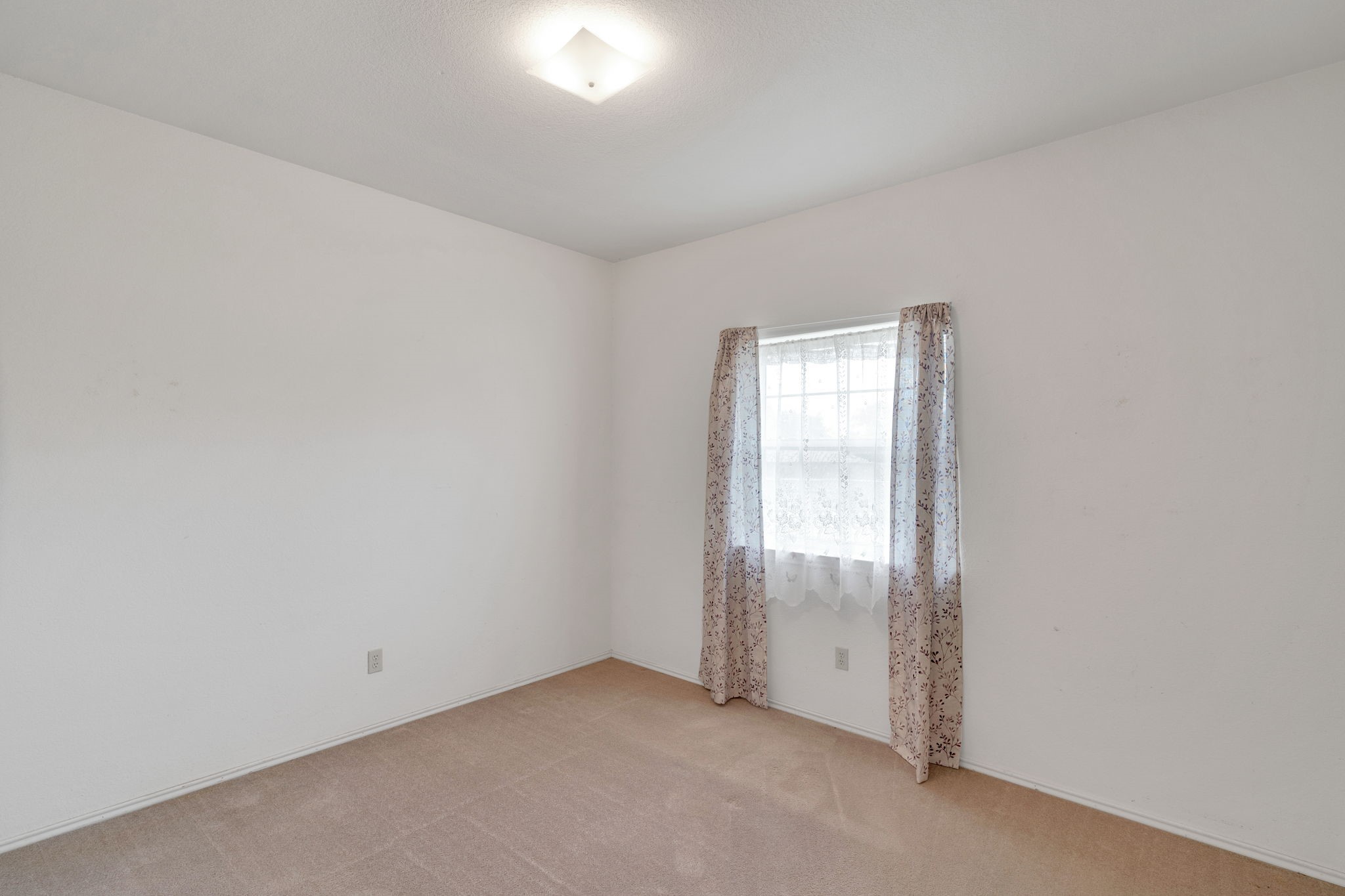 512 Bluebird Lane Red Oak TX 75154