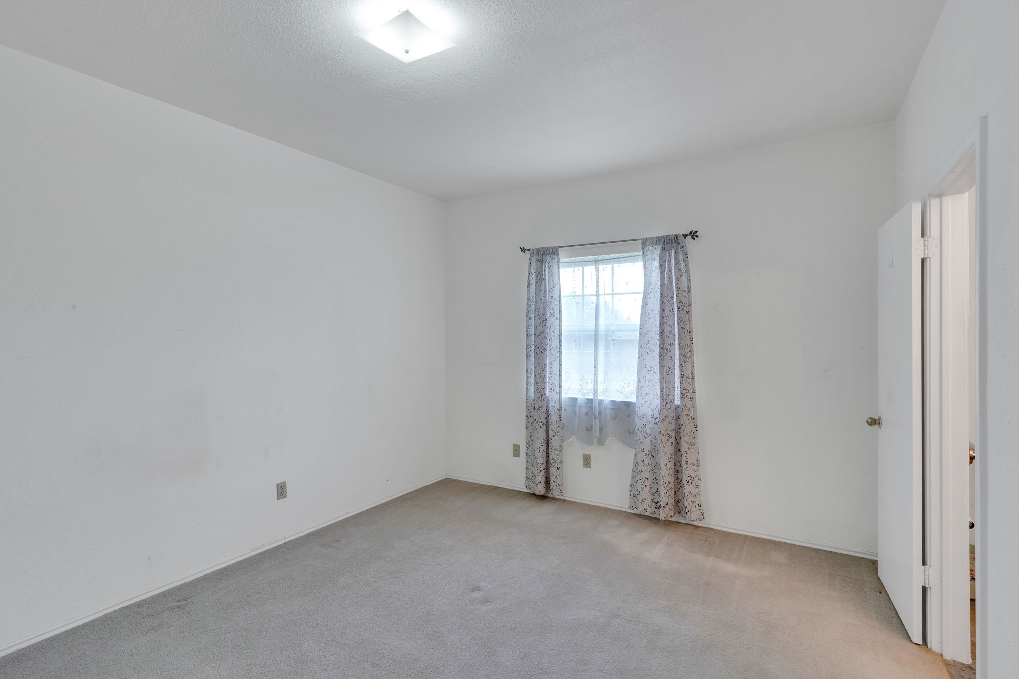 512 Bluebird Lane Red Oak TX 75154