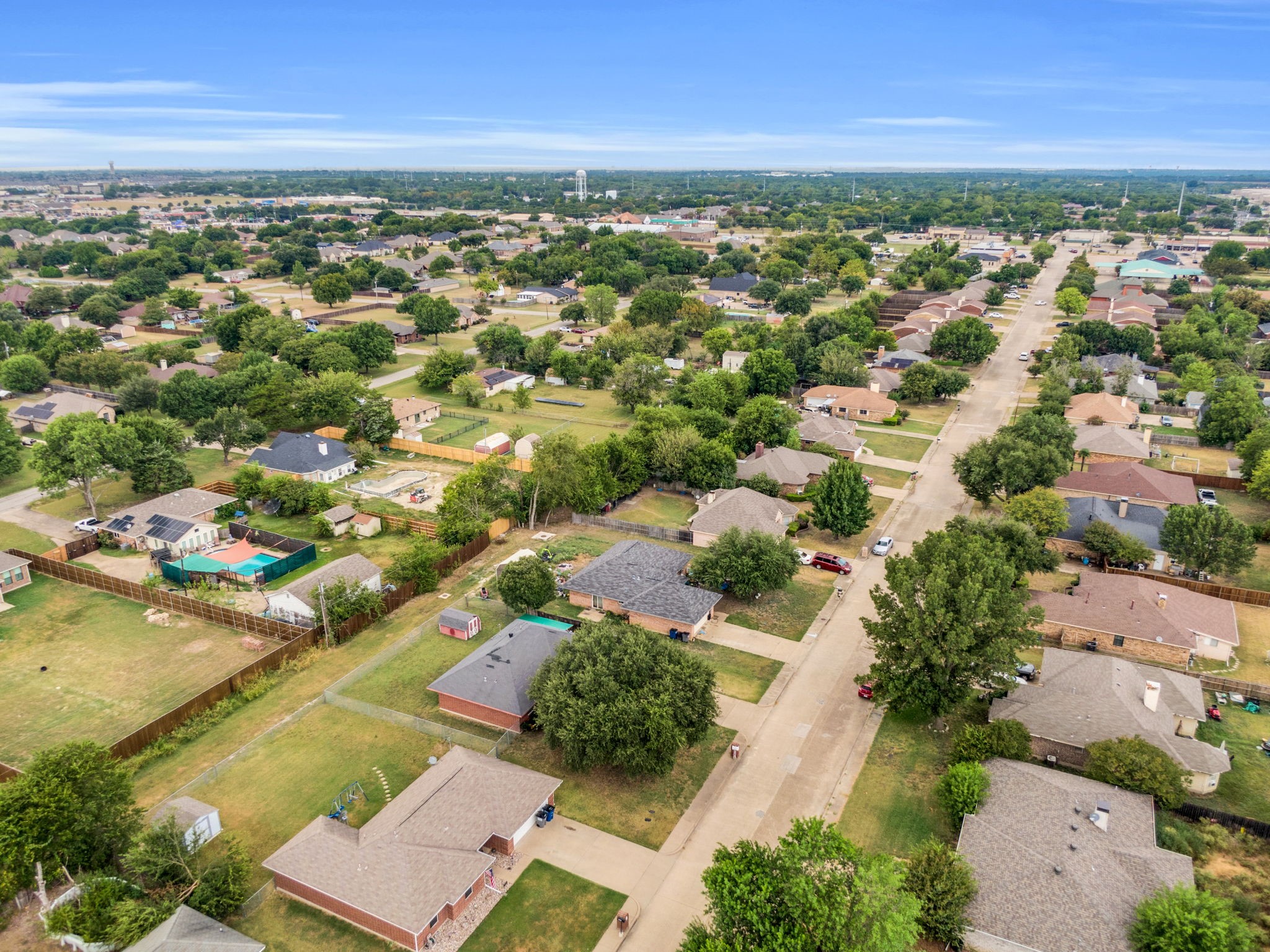 512 Bluebird Lane Red Oak TX 75154