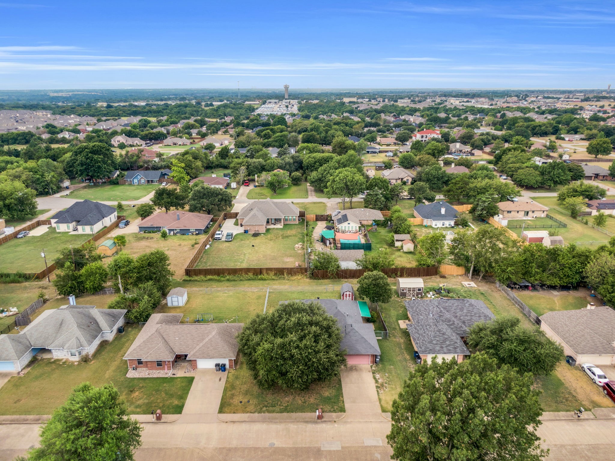 512 Bluebird Lane Red Oak TX 75154