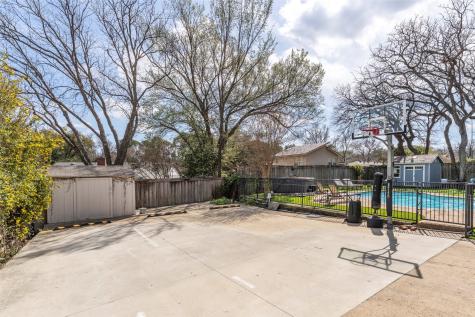 1509 Riverview Drive Arlington TX 76012