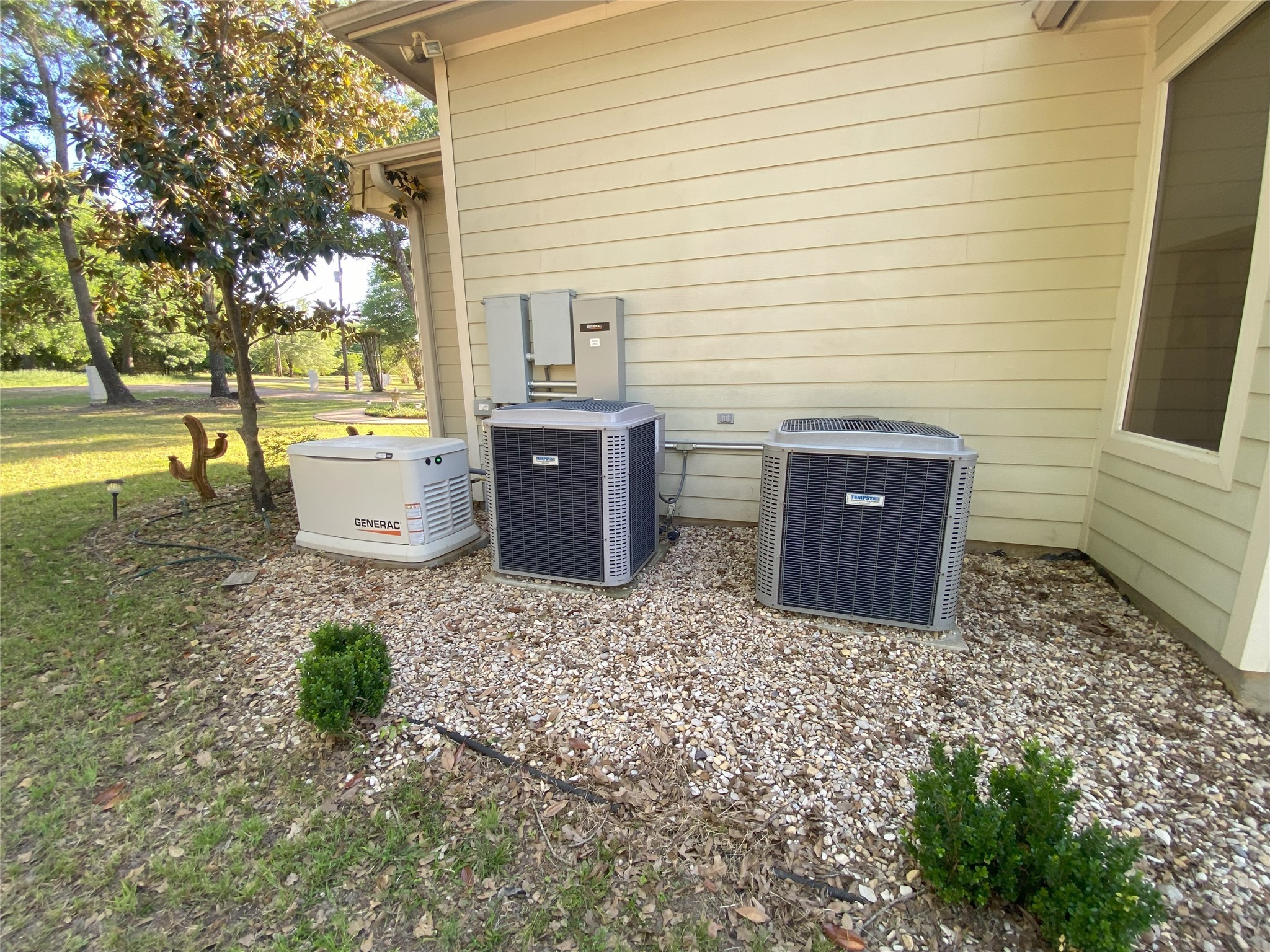 405 Lcr 737 Thornton TX 76687