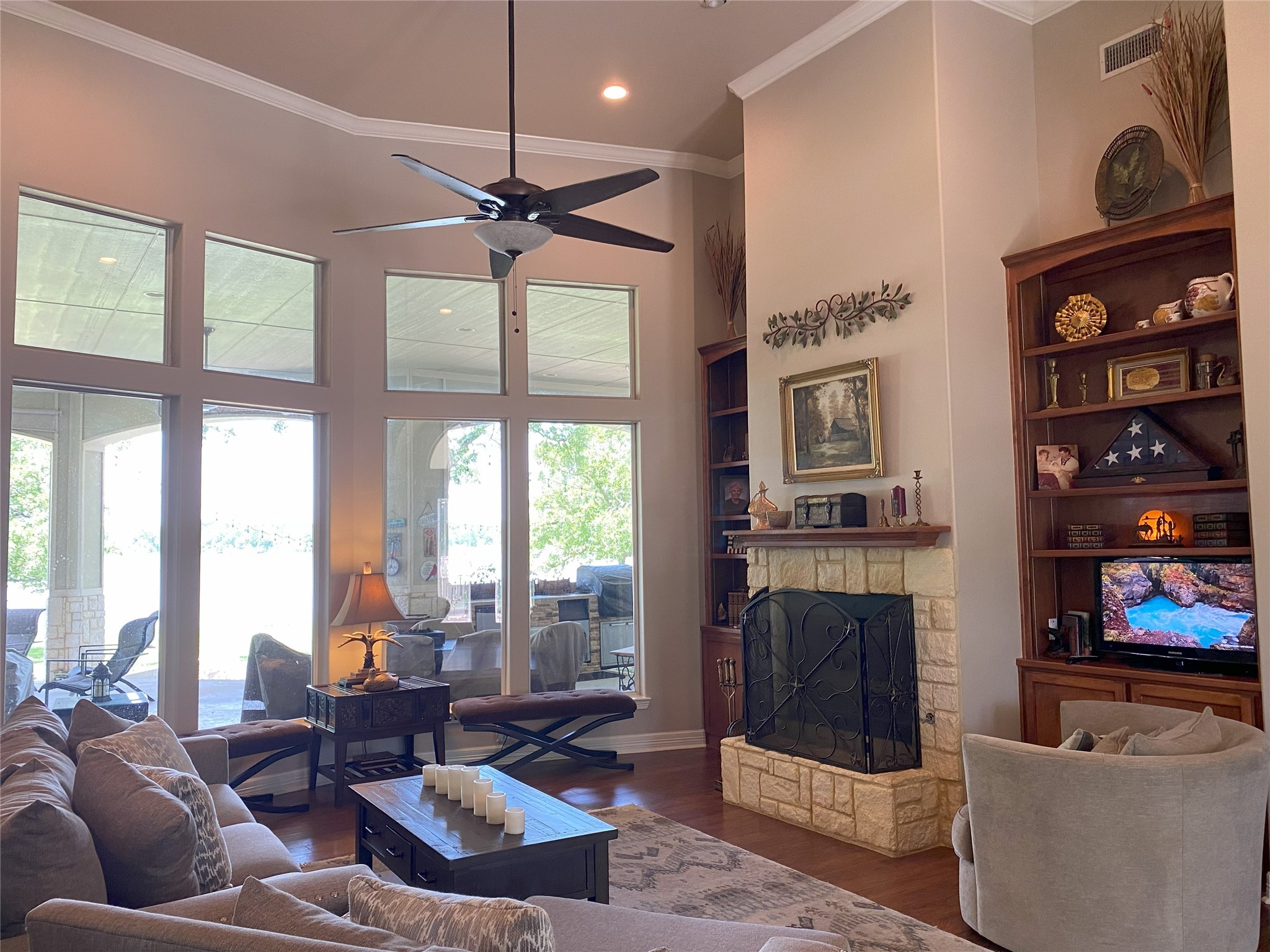 405 Lcr 737 Thornton TX 76687
