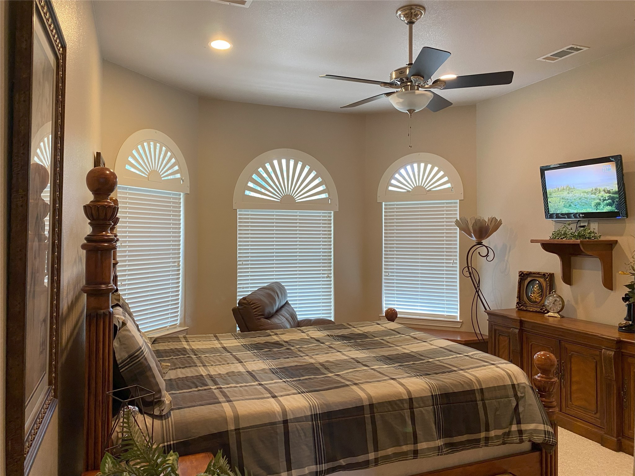 405 Lcr 737 Thornton TX 76687