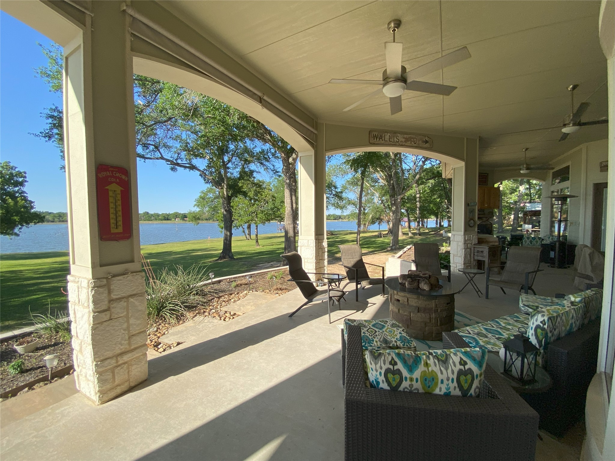 405 Lcr 737 Thornton TX 76687