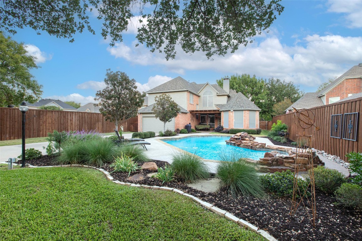 109 Hollywood Drive Coppell TX 75019