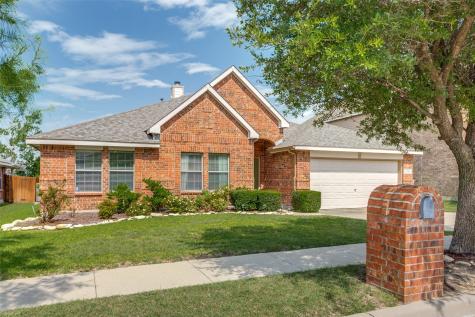 1204 Hickory Bend Lane Fort Worth TX 76108