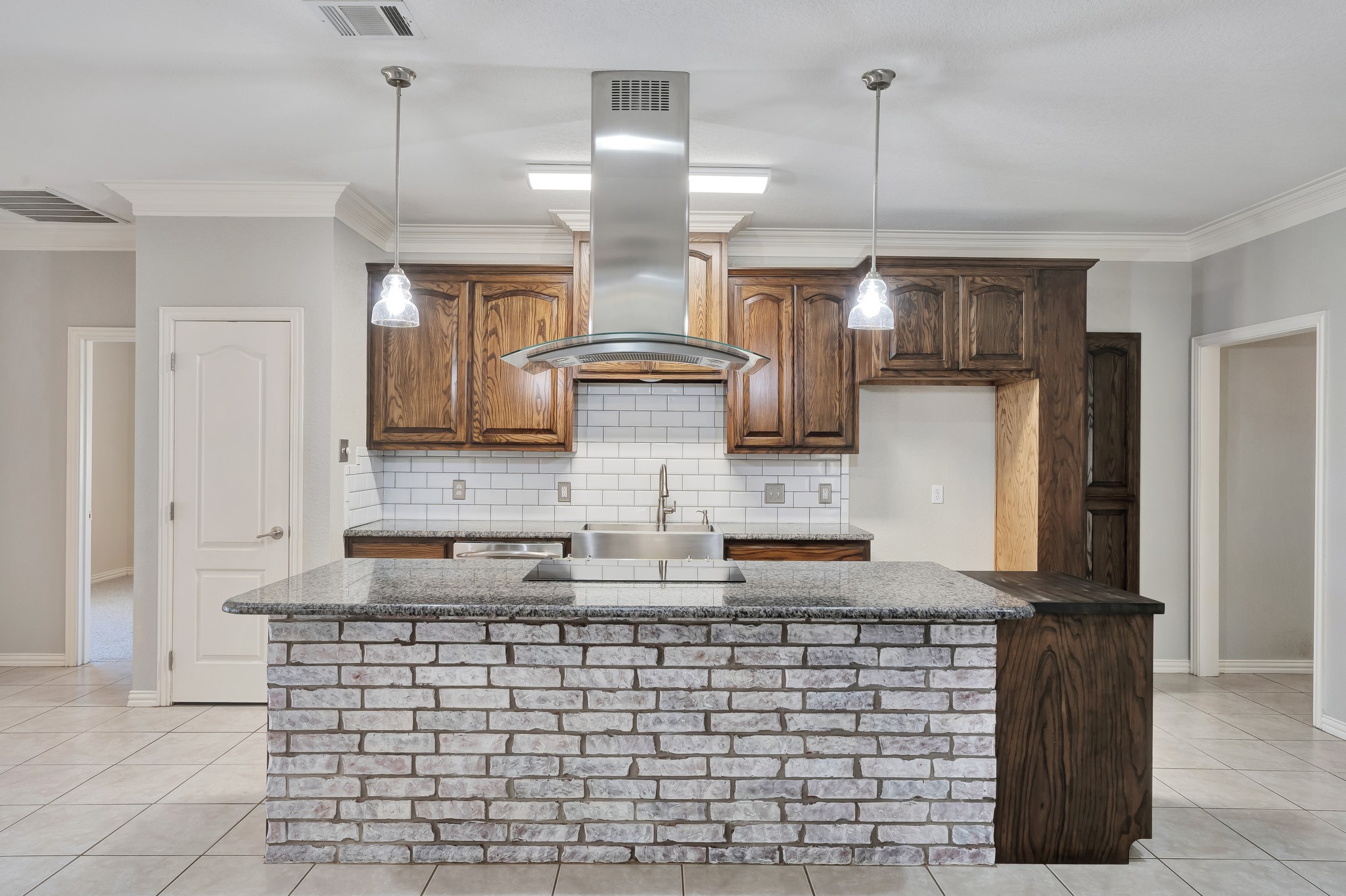 3709 Winding Way Granbury TX 76049