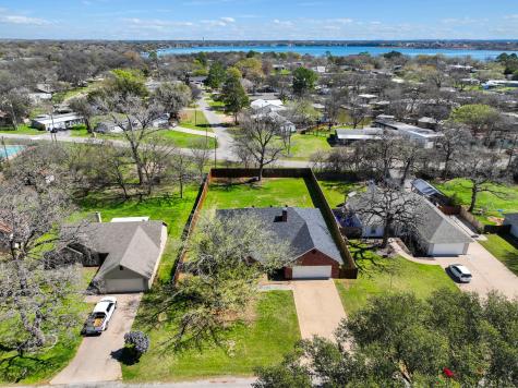 3709 Winding Way Granbury TX 76049