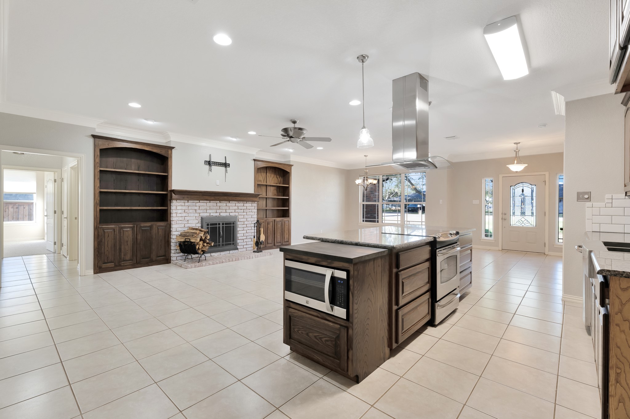 3709 Winding Way Granbury TX 76049