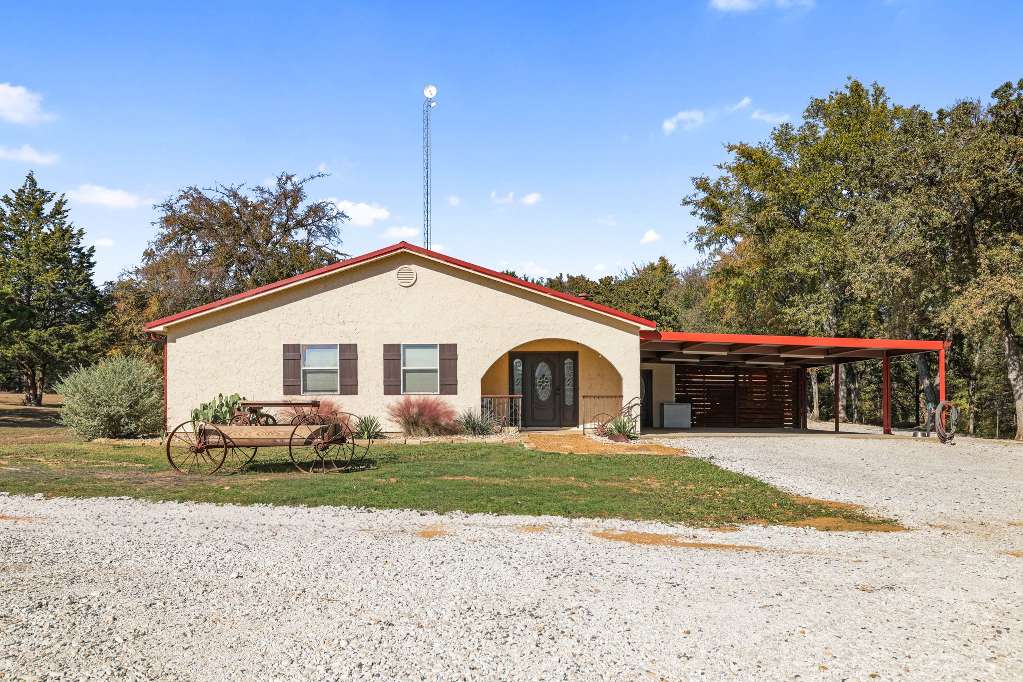 595 Navajo Road Whitesboro TX 76273