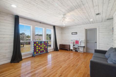 3835 48th Street NE Paris TX 75462