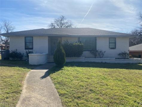320 Woodlark Trail Dallas TX 75241