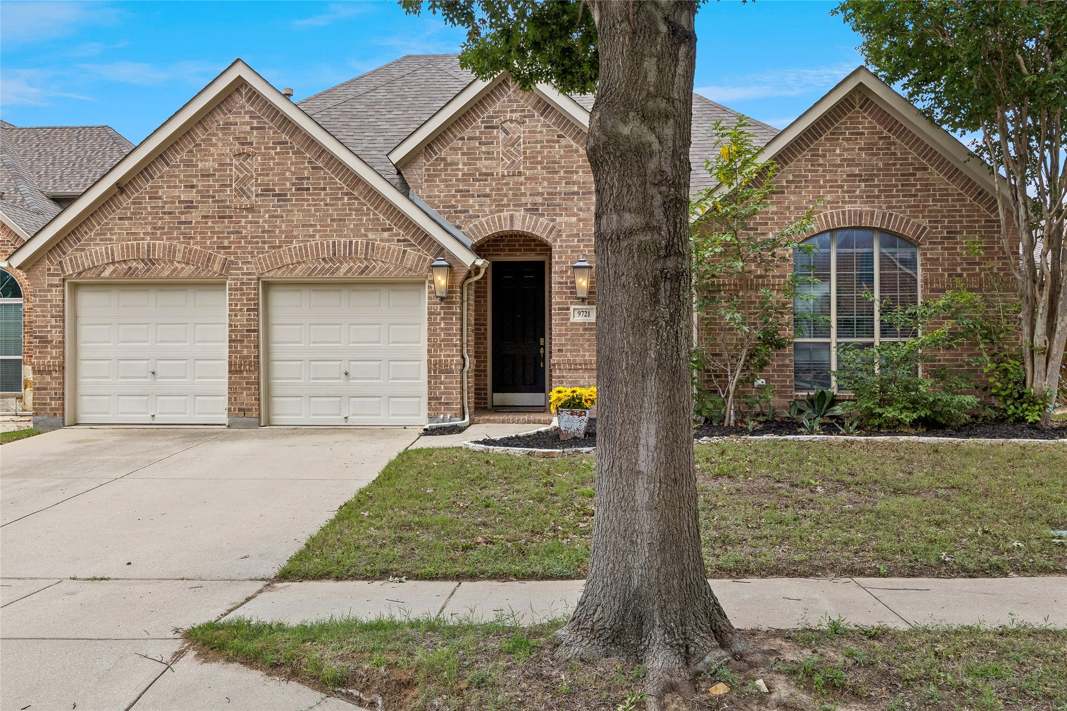 9721 Sam Bass Trail Fort Worth TX 76244
