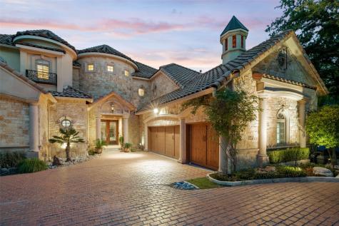 6916 Hill Forest Drive Dallas TX 75230