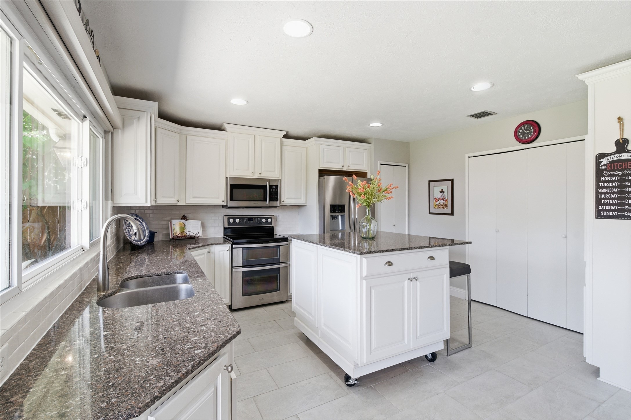 5225 Bartlett Drive The Colony TX 75056