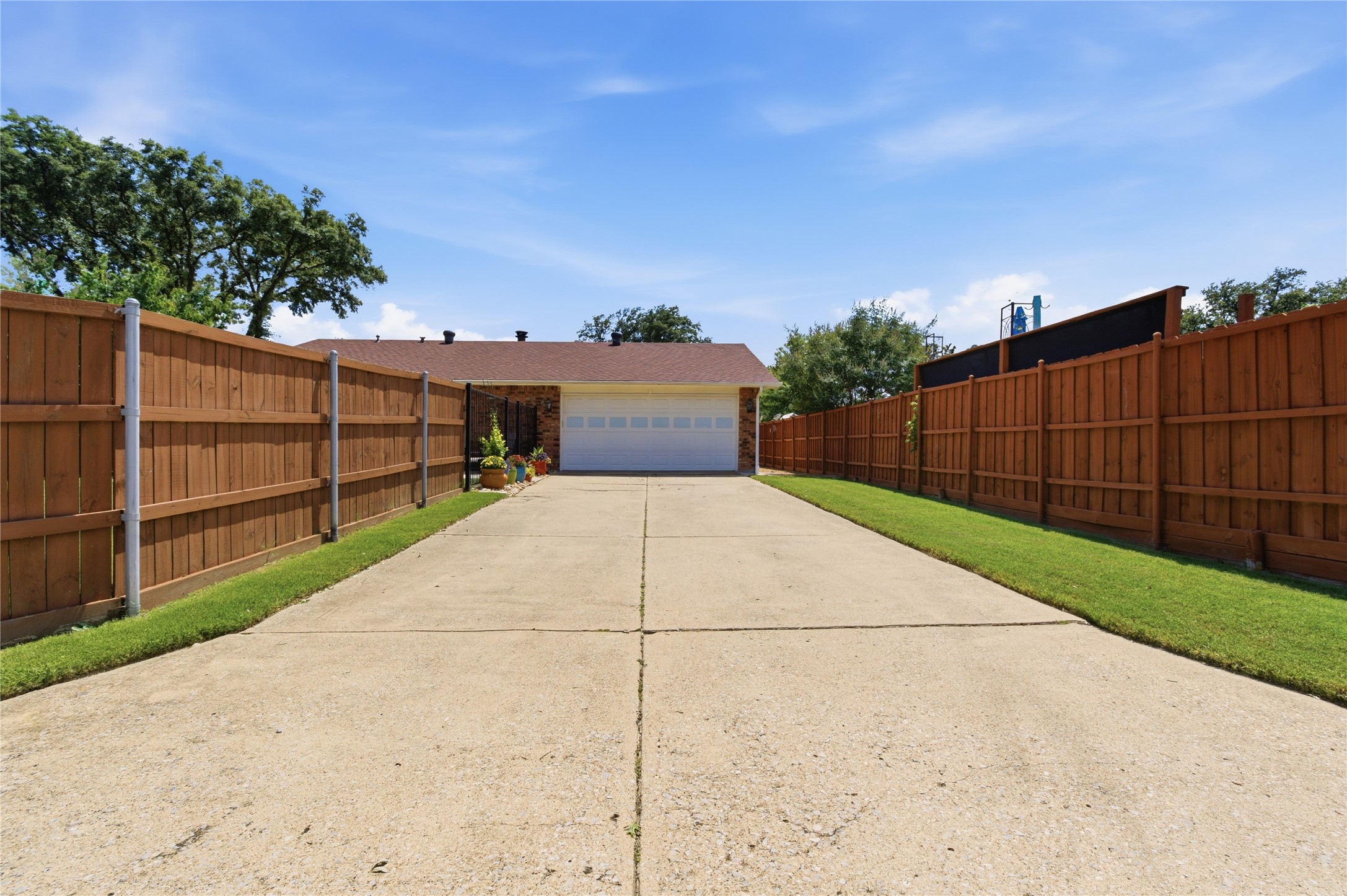 5225 Bartlett Drive The Colony TX 75056