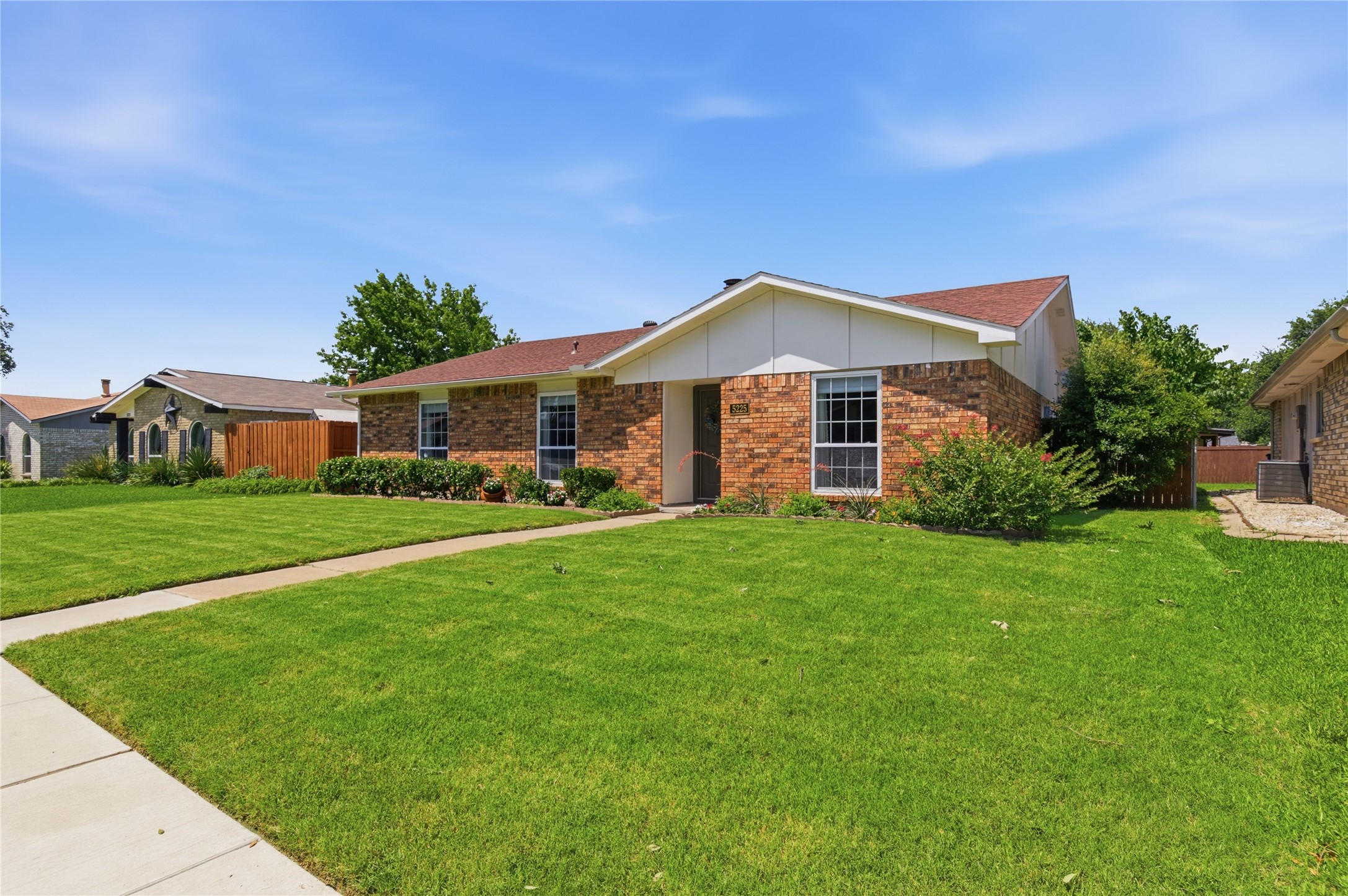 5225 Bartlett Drive The Colony TX 75056