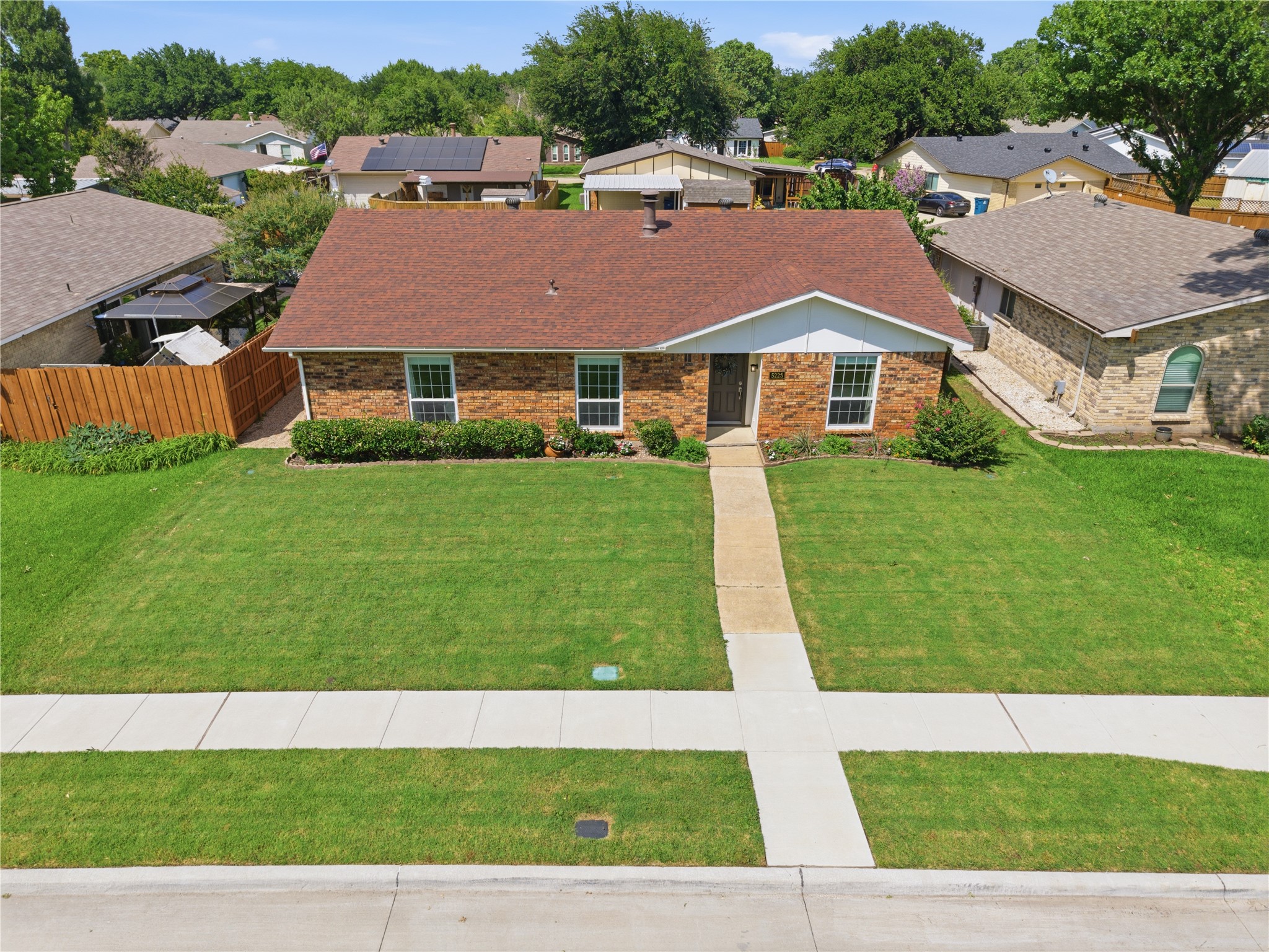 5225 Bartlett Drive The Colony TX 75056