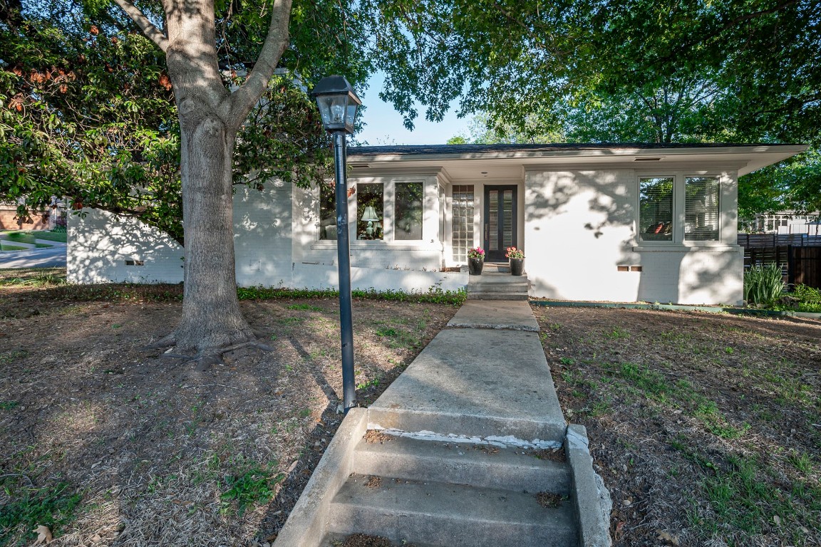 4601 Westridge Avenue Fort Worth TX 76116