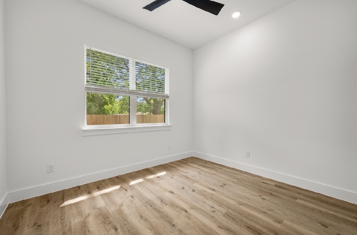 205 Grayson Street Leonard TX 75452