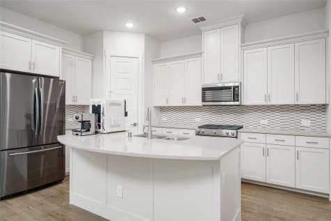 8331 Nunley Lane Dallas TX 75231