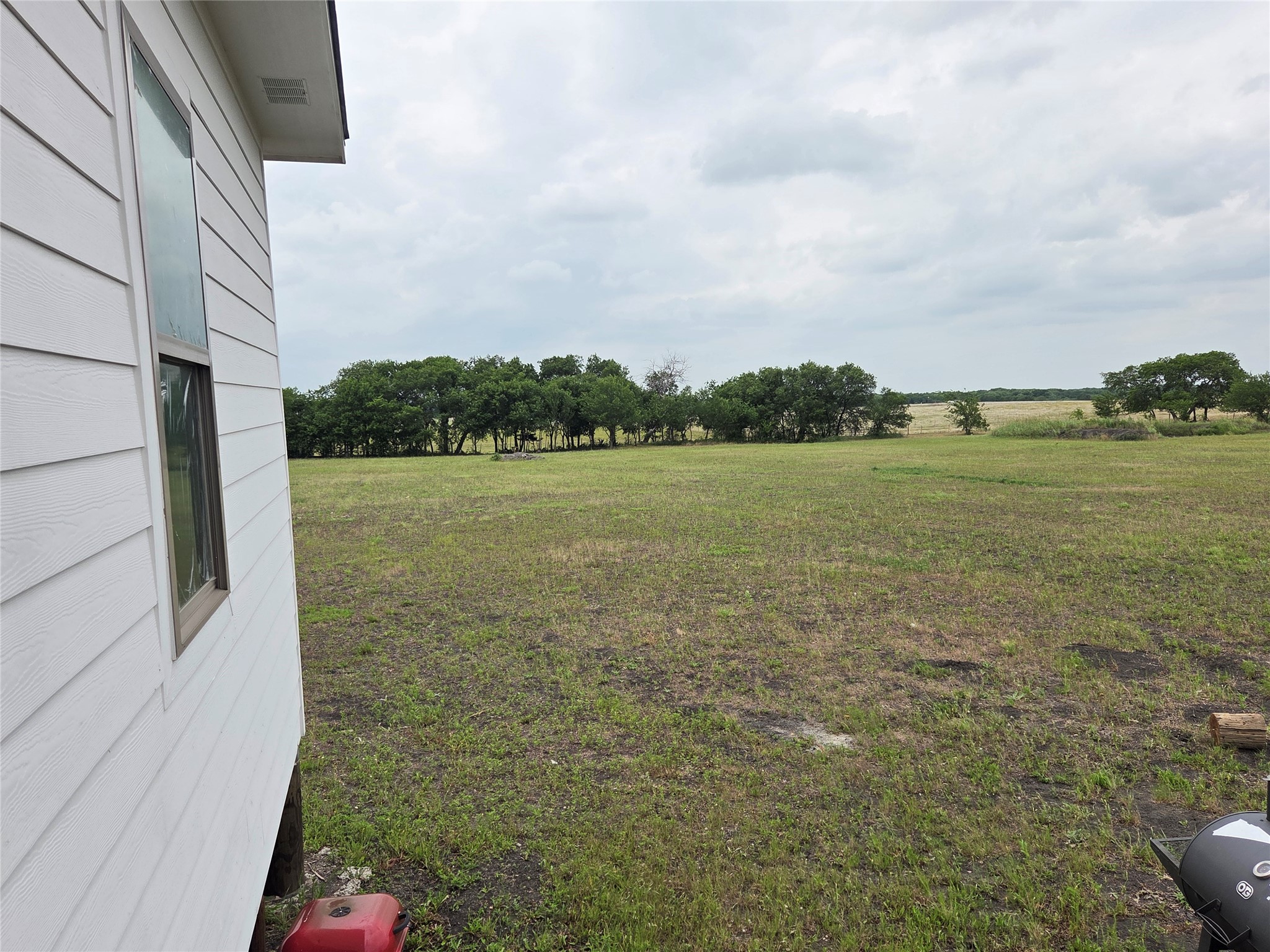 237 Barry Country Court Barry TX 75102