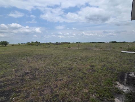 237 Barry Country Court Barry TX 75102