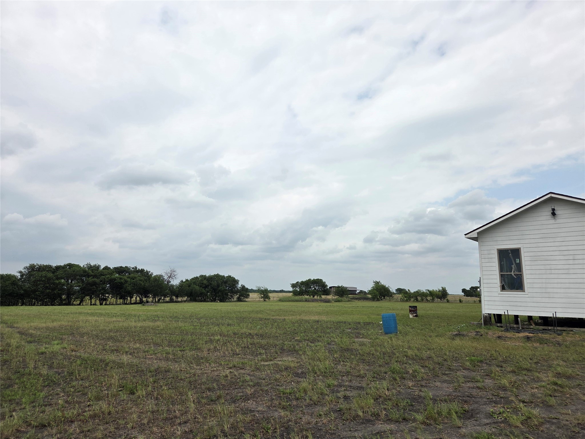237 Barry Country Court Barry TX 75102